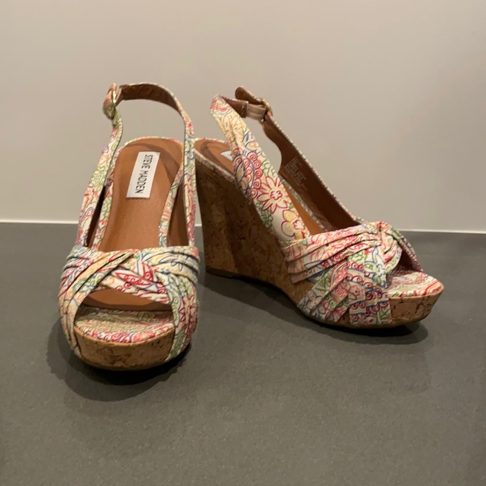 Steve Madden Wedges